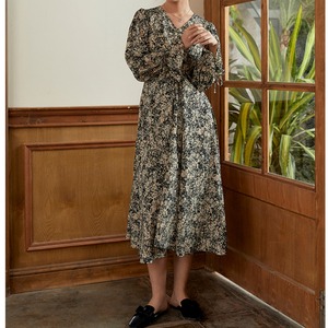 Vネック花柄シフォンワンピース W00664