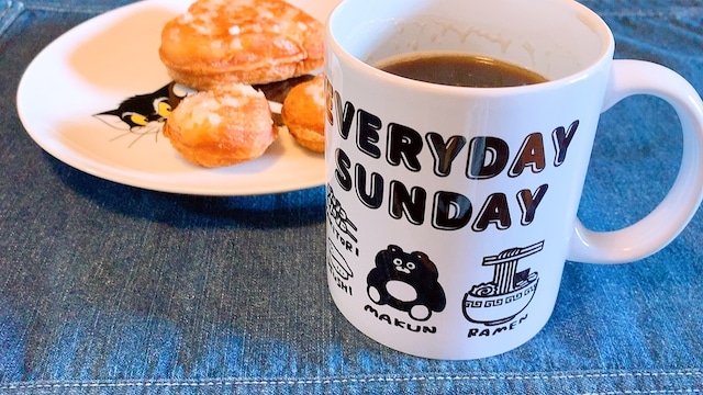 EVERYDAY SUNDAY たべものマグカップ