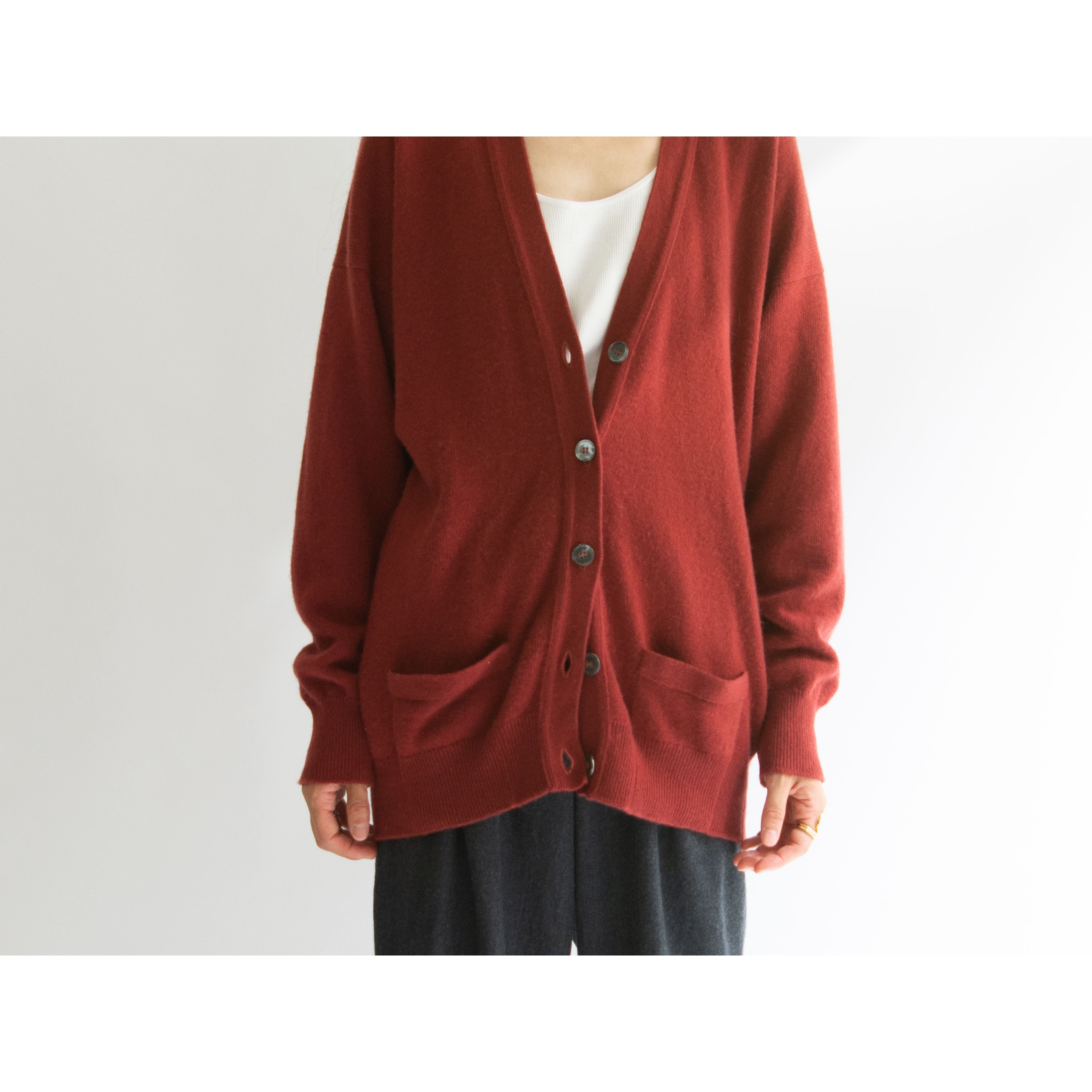 BARNEYS NEWYORK】Made in Scotland 100% Pure Cashmere Cardigan