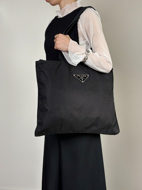 PRADA プラダ ハンドバッグ ブラック トライアングルロゴ ナイロン トートバッグ vintage ヴィンテージ オールド 6e4zku