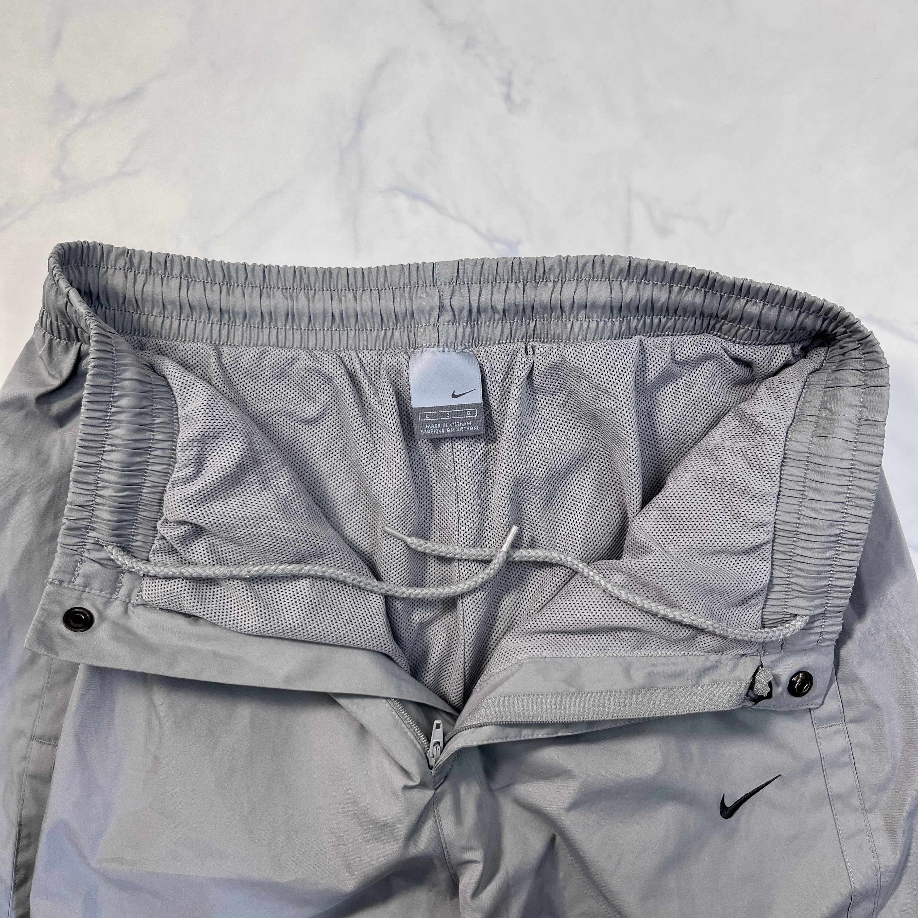 00s archive NIKE nylon pants tech y2k