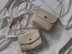 AMERICA 1990’s OLD COACH “OFF WHITE Leather” Small size bag