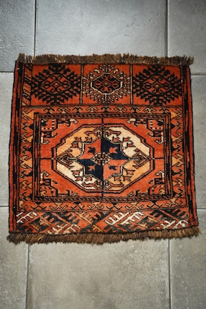 2427-Vintage Turkmen rug