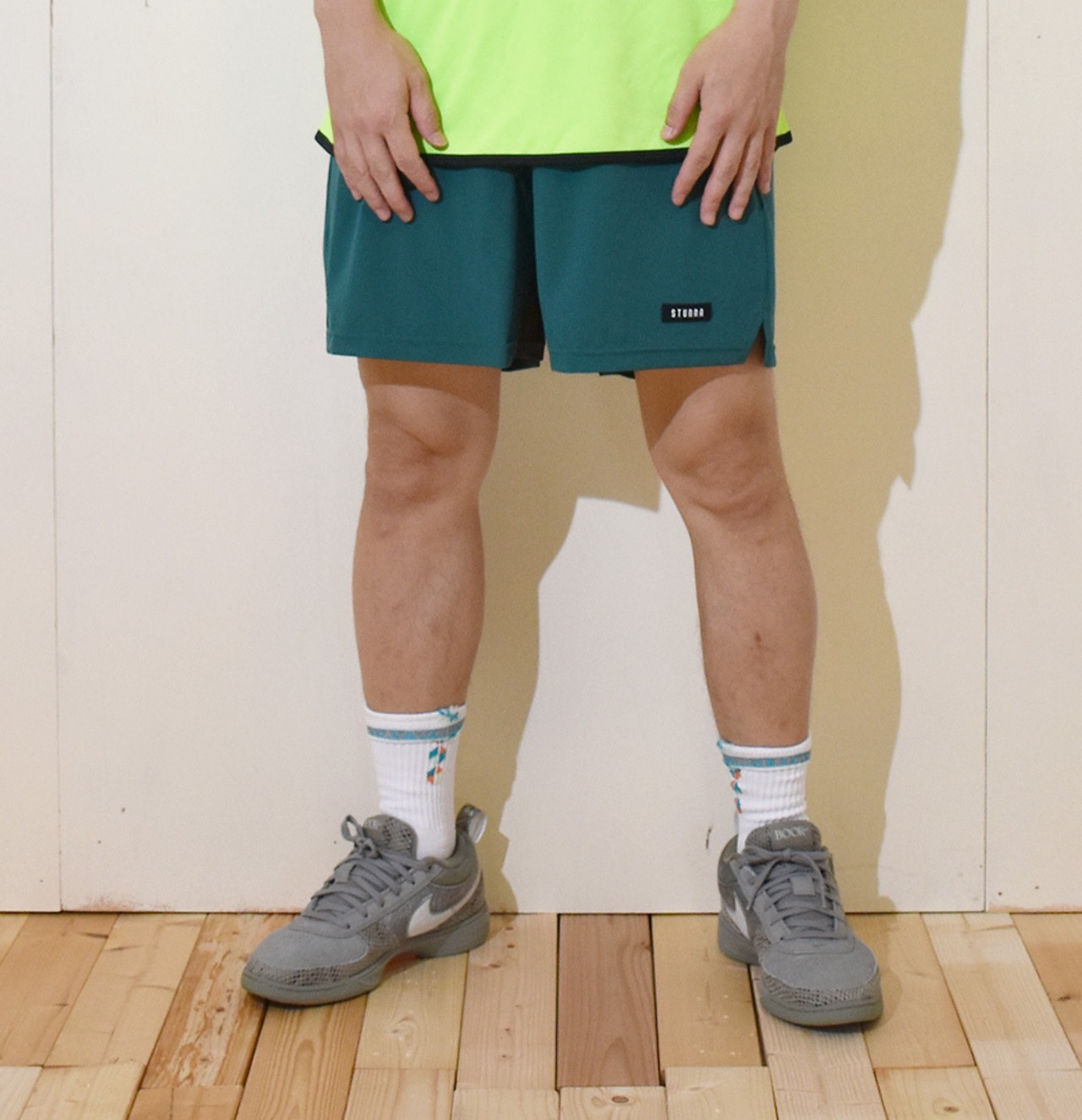 Switch cut shorts ：カレッジグリーン