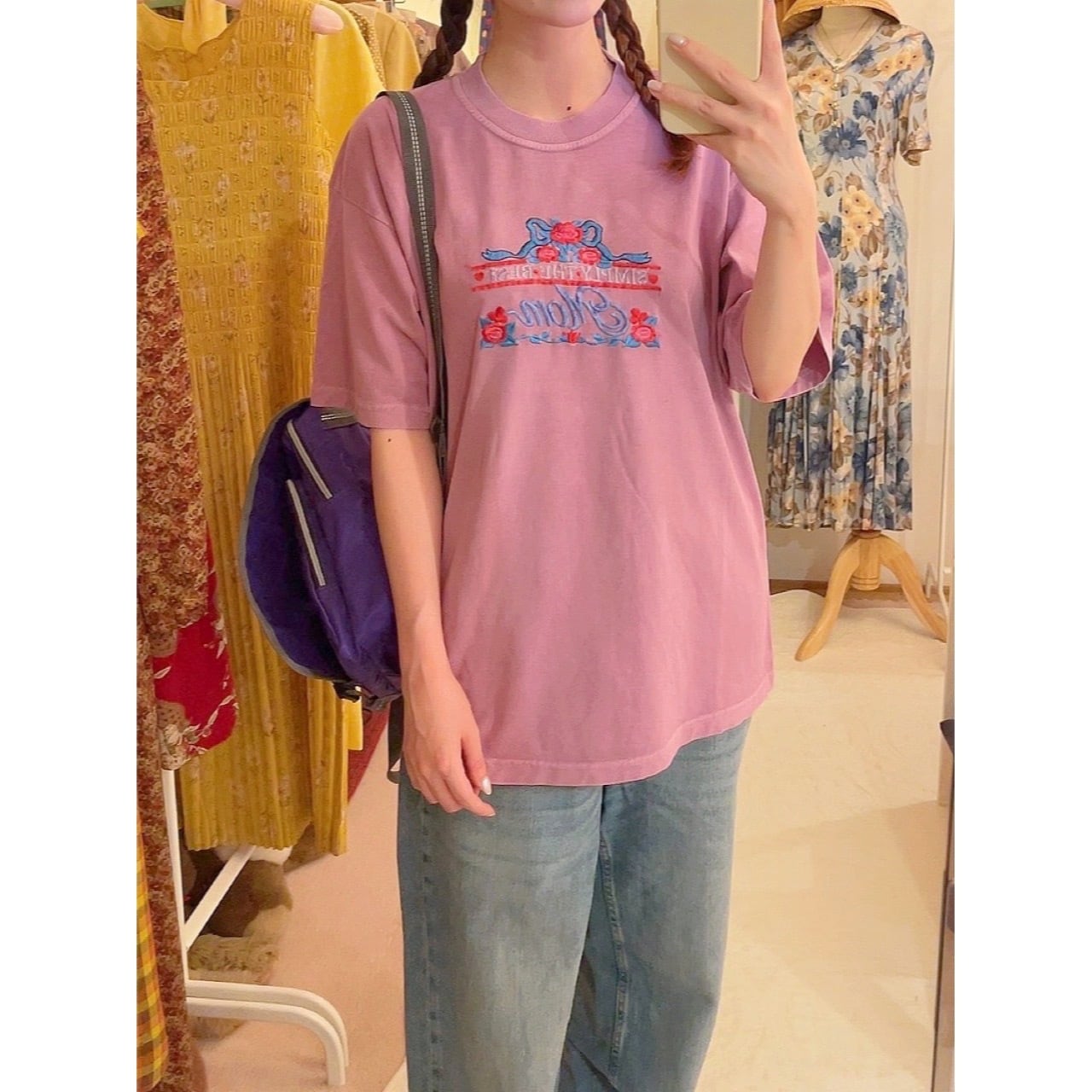 lavender ribbon embroidery T-shirt