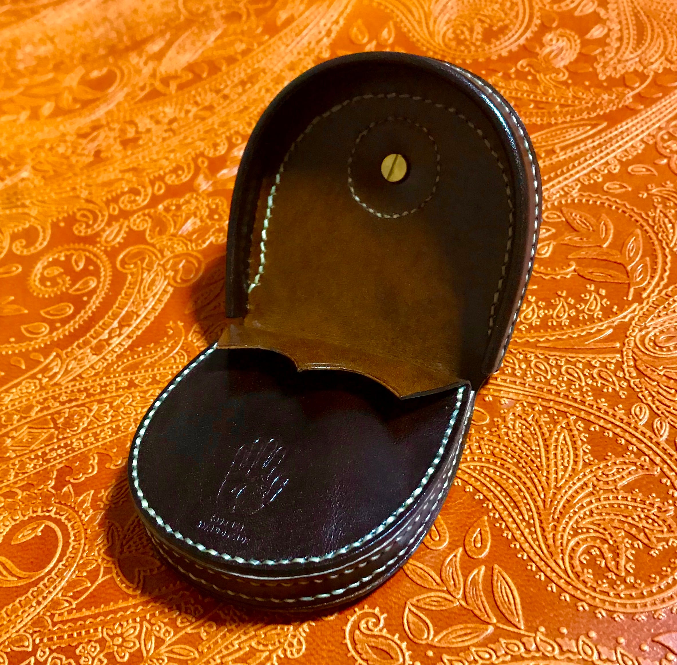 ベルルッティ 希少 マダムオルガ最初期 馬蹄型ケース 珍品 ベルルッティ 希少 マダムオルガ最初期 馬蹄型コインケース 珍品