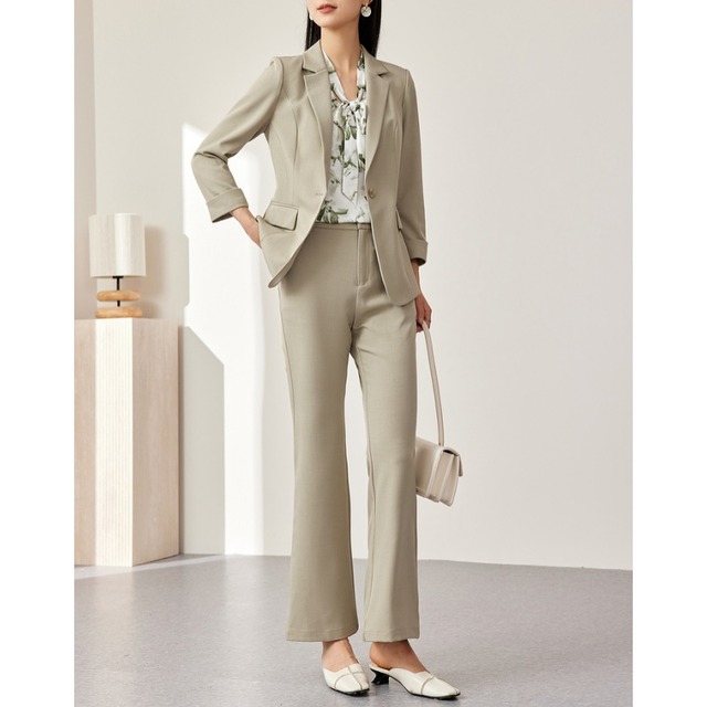 テーラードジャケット＆フレアパンツ セットアップ　U0313