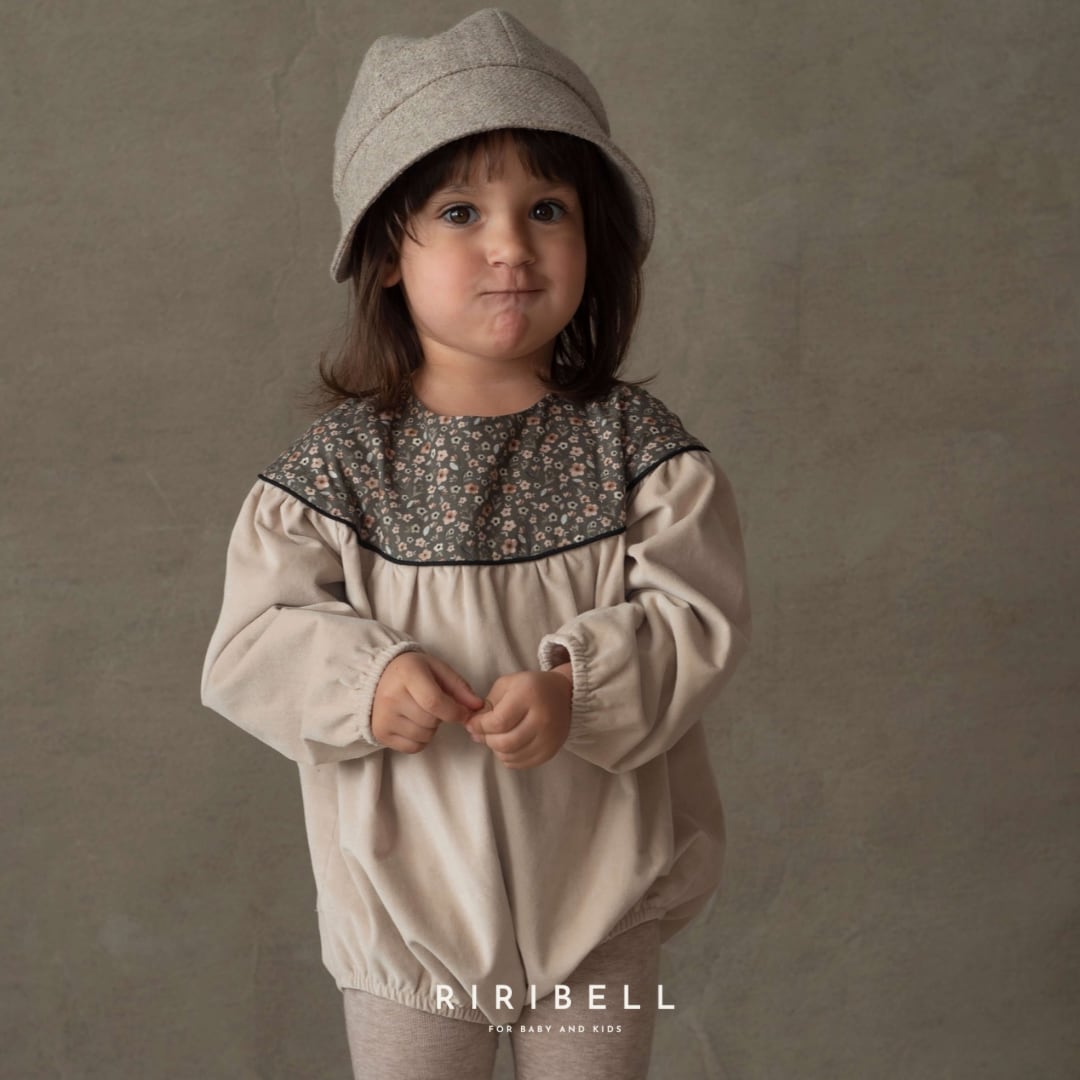 【Popelin】Mod.1.2 Beige romper suit with yoke