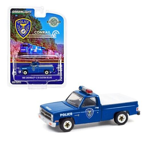 Greenlight 1981 Chevrolet C-10 Custom Deluxe Pickup Truck Blue 1