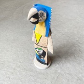 フォークアート 仮面の人形 インコ 青