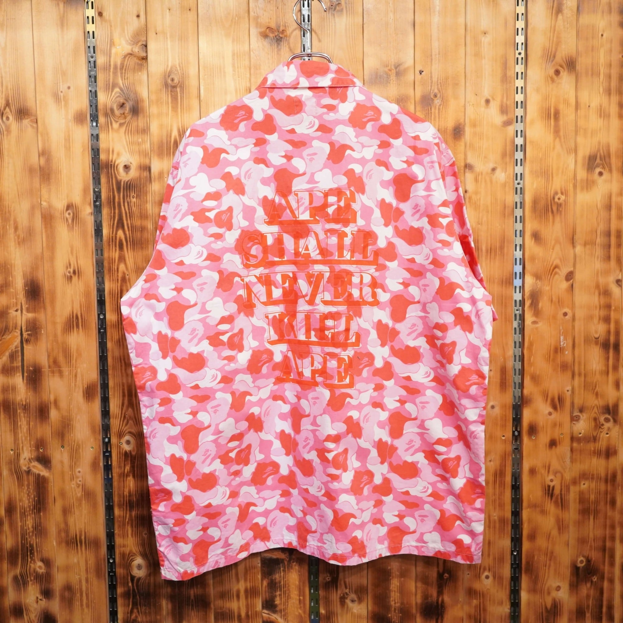 デッドストック未使用品！日本製 90'sビンテージエイプ迷彩猿ロゴTシャツピンク デッドストック未使用品！日本製 90´sビンテージエイプ迷彩猿ロゴT