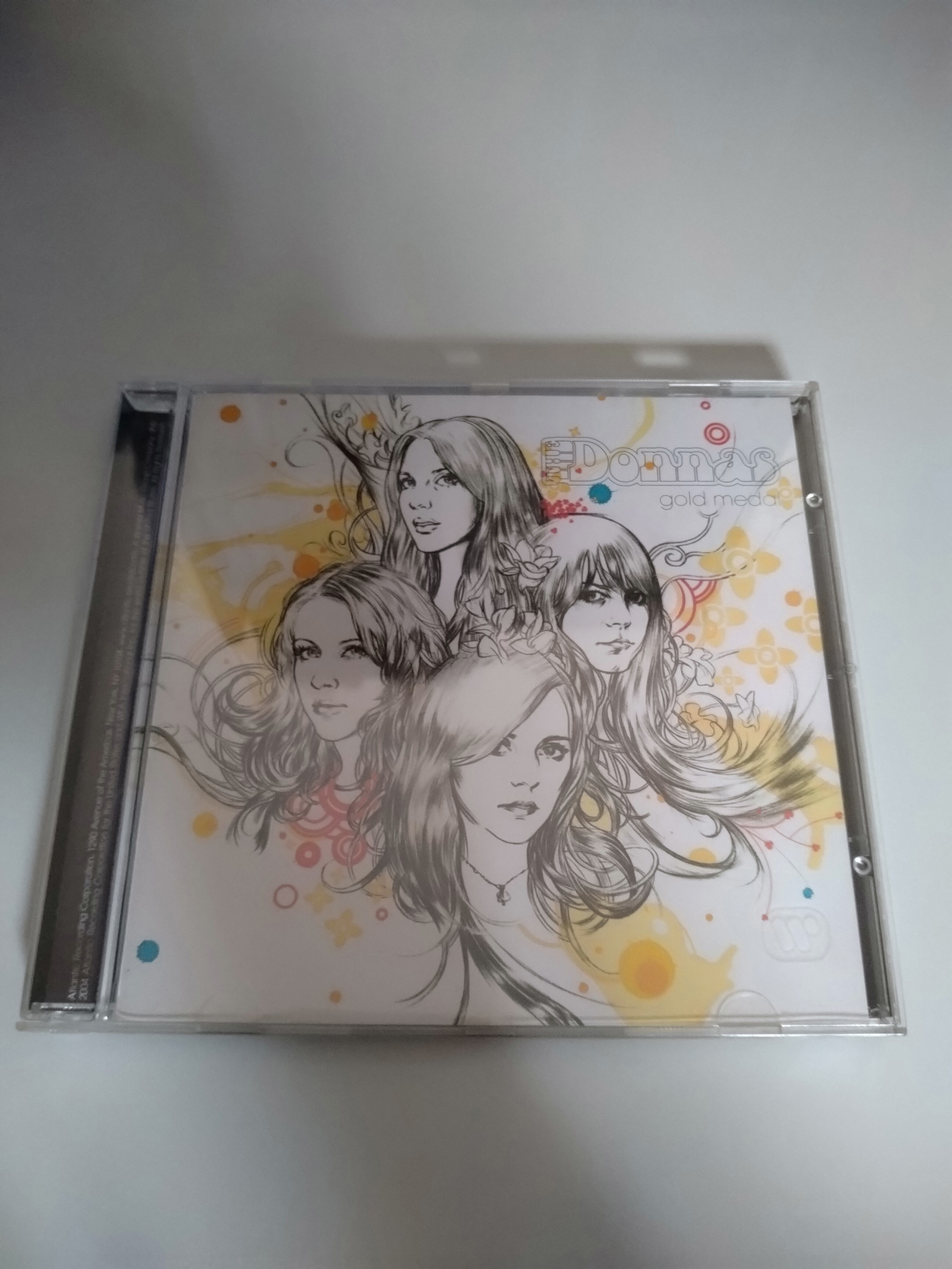 THE DONNAS/gold medal | RECORD SHOP CONQUEST/レコードショップコン