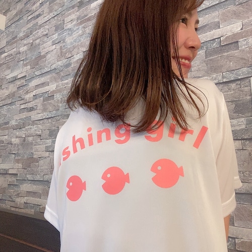 fishing girl Tシャツ（両面プリント）