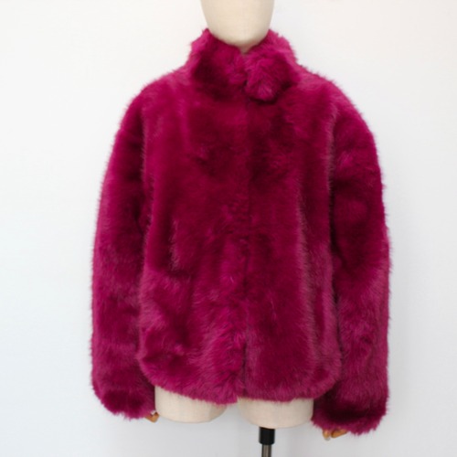 SILVIAN HEACH ローズワインカラースタンド襟エコファーハーフコートITALY; GPA25348¥54,000＋tax