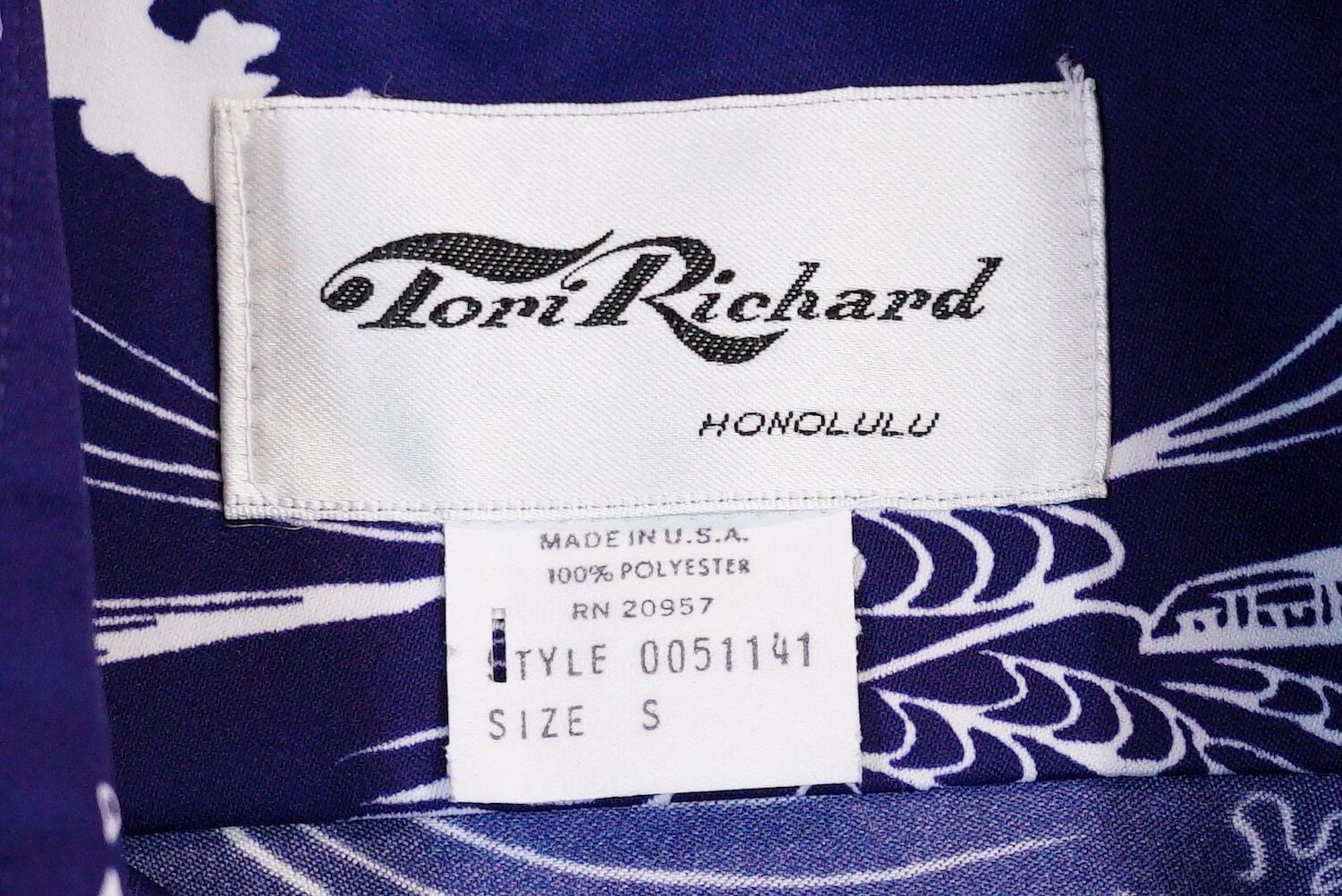 3433 Tori Richard トリリチャード MADE IN U.S.A. ポリエステル