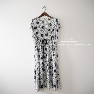 ADORE アドーア フラワープリント ワンピース 白