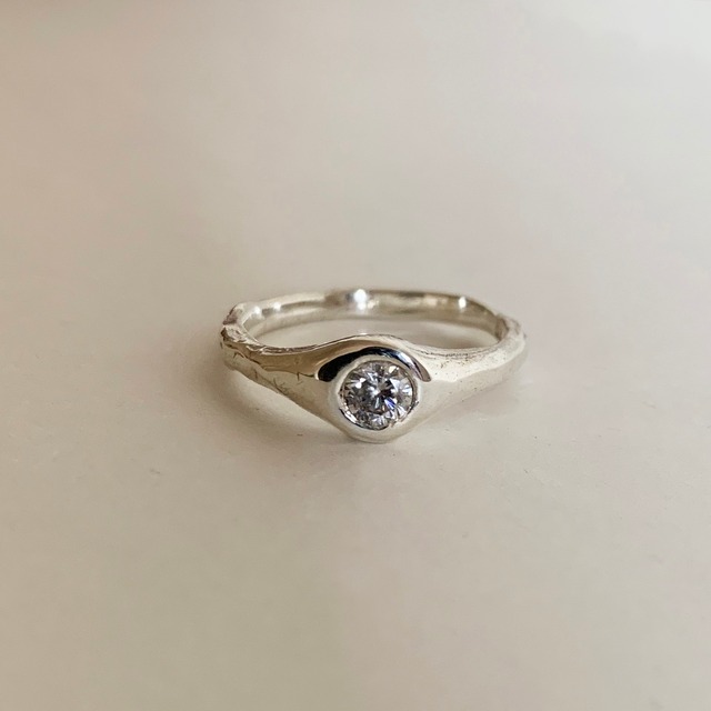 Canna ring with 4mm White CZ Silver