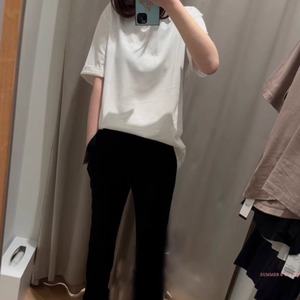 レディース トップス プルオーバー Tシャツ 半袖 ラウンドネック ワイド 伸縮性 かわいい 大人可愛い きれいめ シンプル カジュアル 上品 おしゃれ かっこいい レトロ こなれ感 ラフ スポーティー ガーリー ルーズ 個性的 クール エレガント モダン 主役級 存在感 とろみ感 抜け感 ラブリー キュート ベーシック アクティブ ナチュラル 無地 夏 デート お出かけ リゾート 女子会 休日 ショッピング コーデ 楽ちん 普段使い モテ ゆったり ゆる フリーサイズ ホワイト ブラック ミルクティー