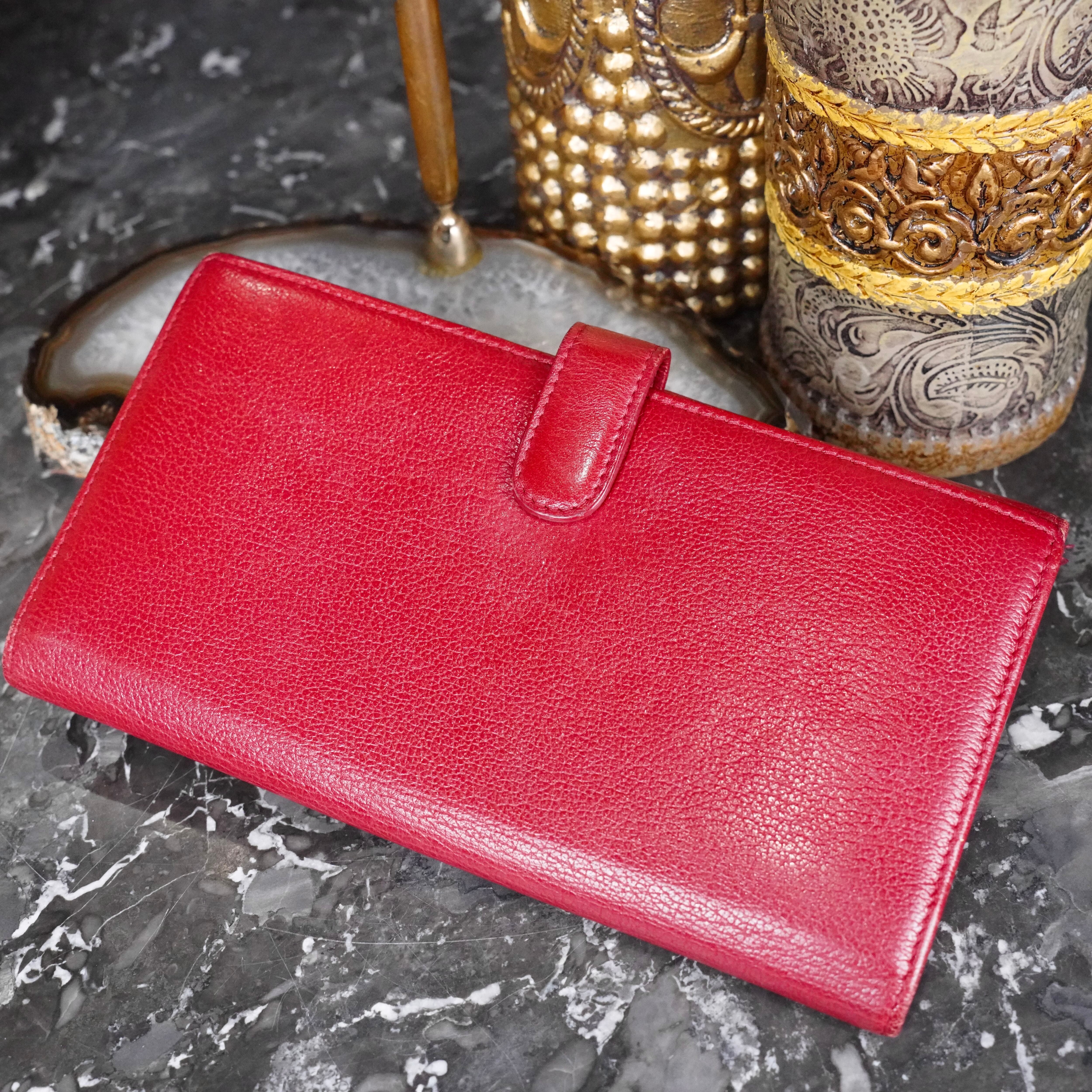 CHANEL BUTTERFLY CAMELLIA COCO MARC DESIGN LEATHER WALLET/シャネル
