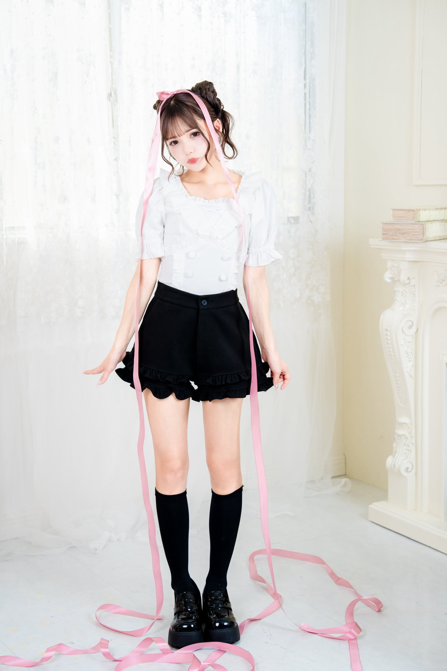 Bebe frill blouse