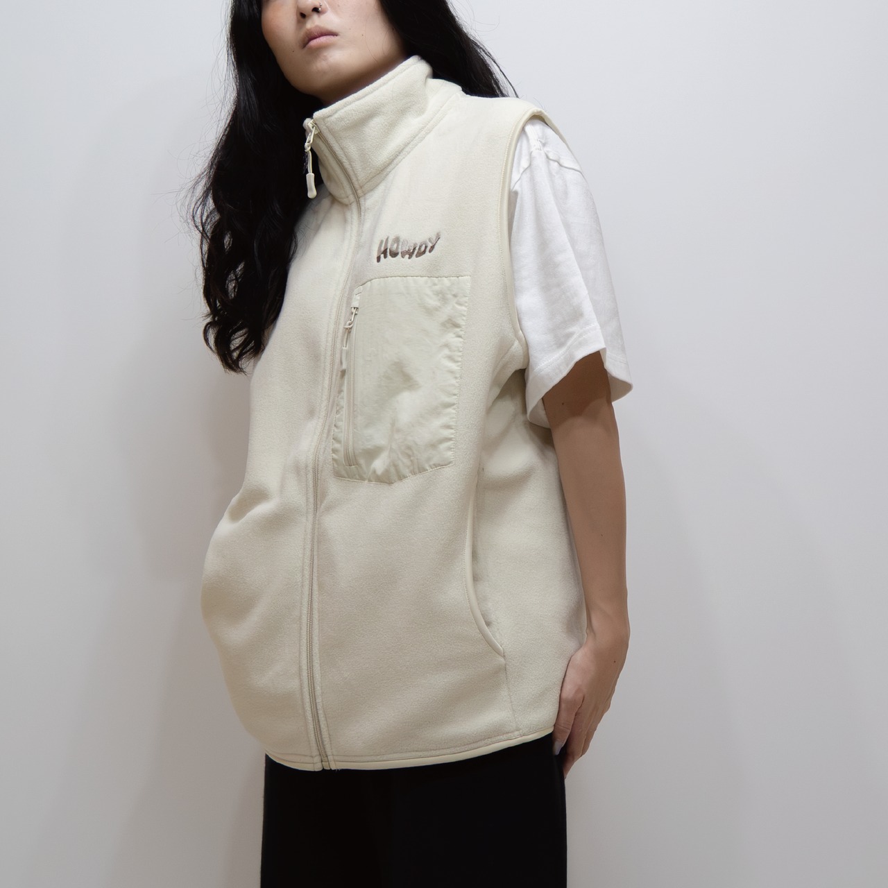 HOWDY blow Fleece VEST [ナチュラル]