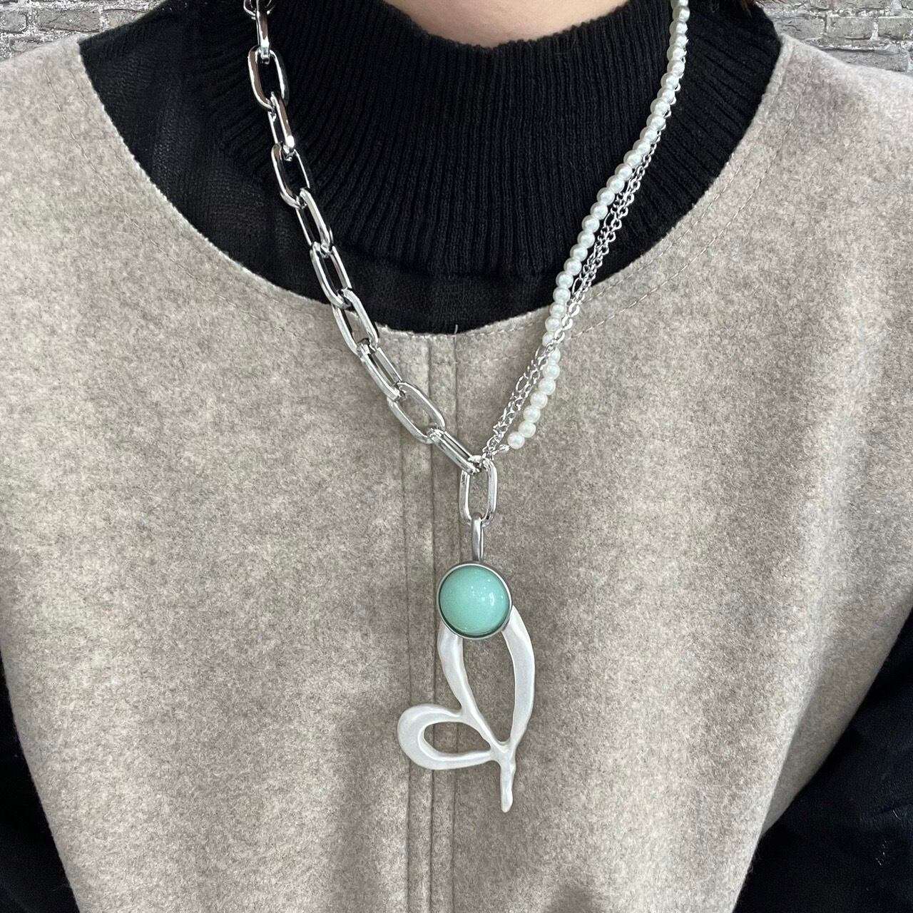 パール×チェーンネックレス