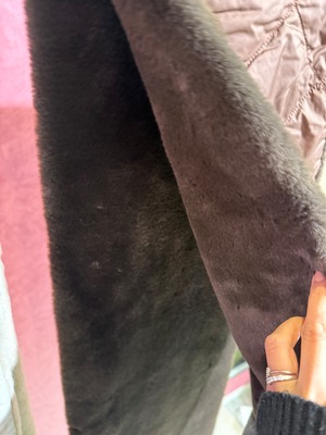 シーシークロス　C.C.CROSS レキッス風キルティングリバーシブルマフラー　