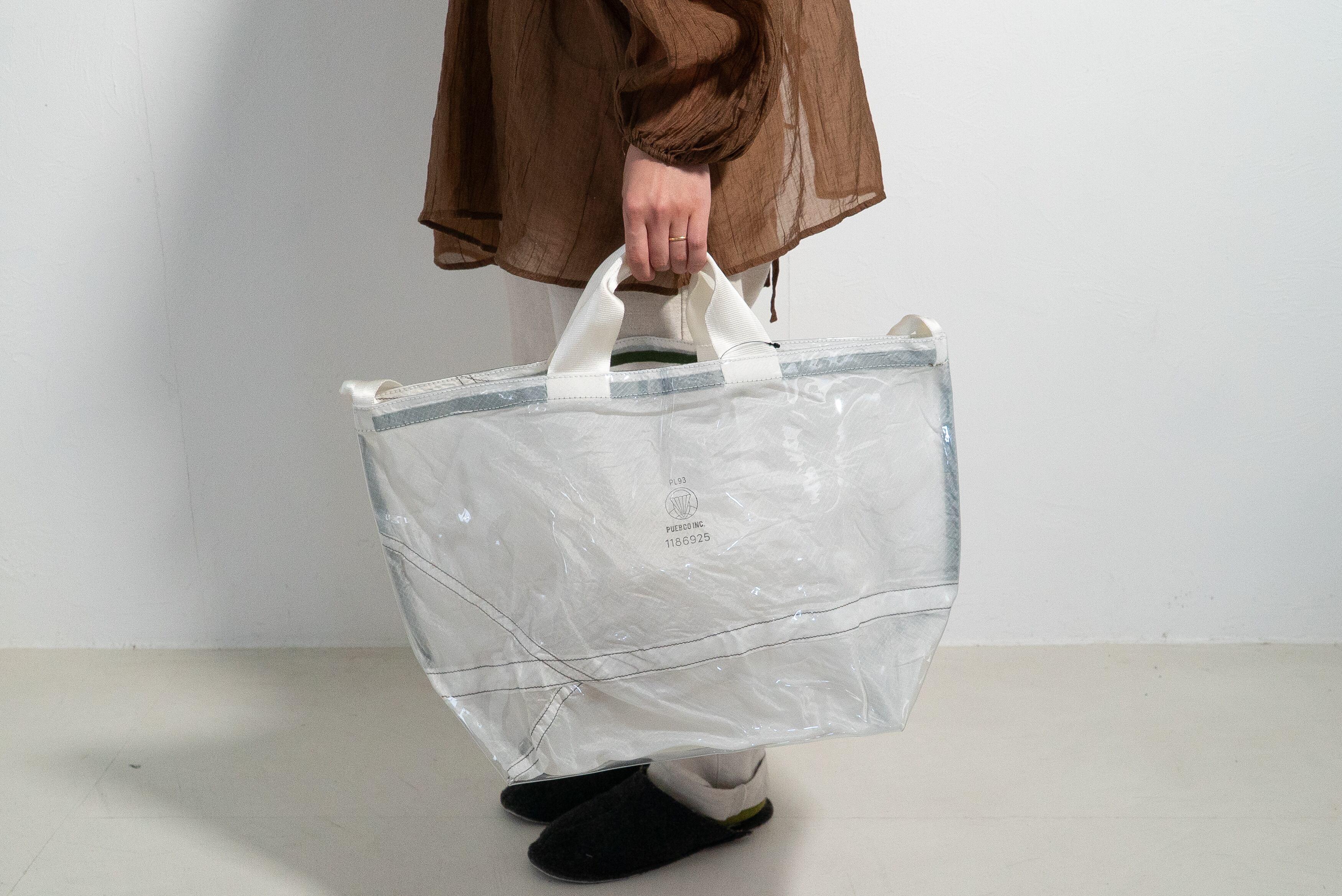 COVERED PARACHUTE SHOULDER BAG White/PUEBCO/プエブコ/パラシュート