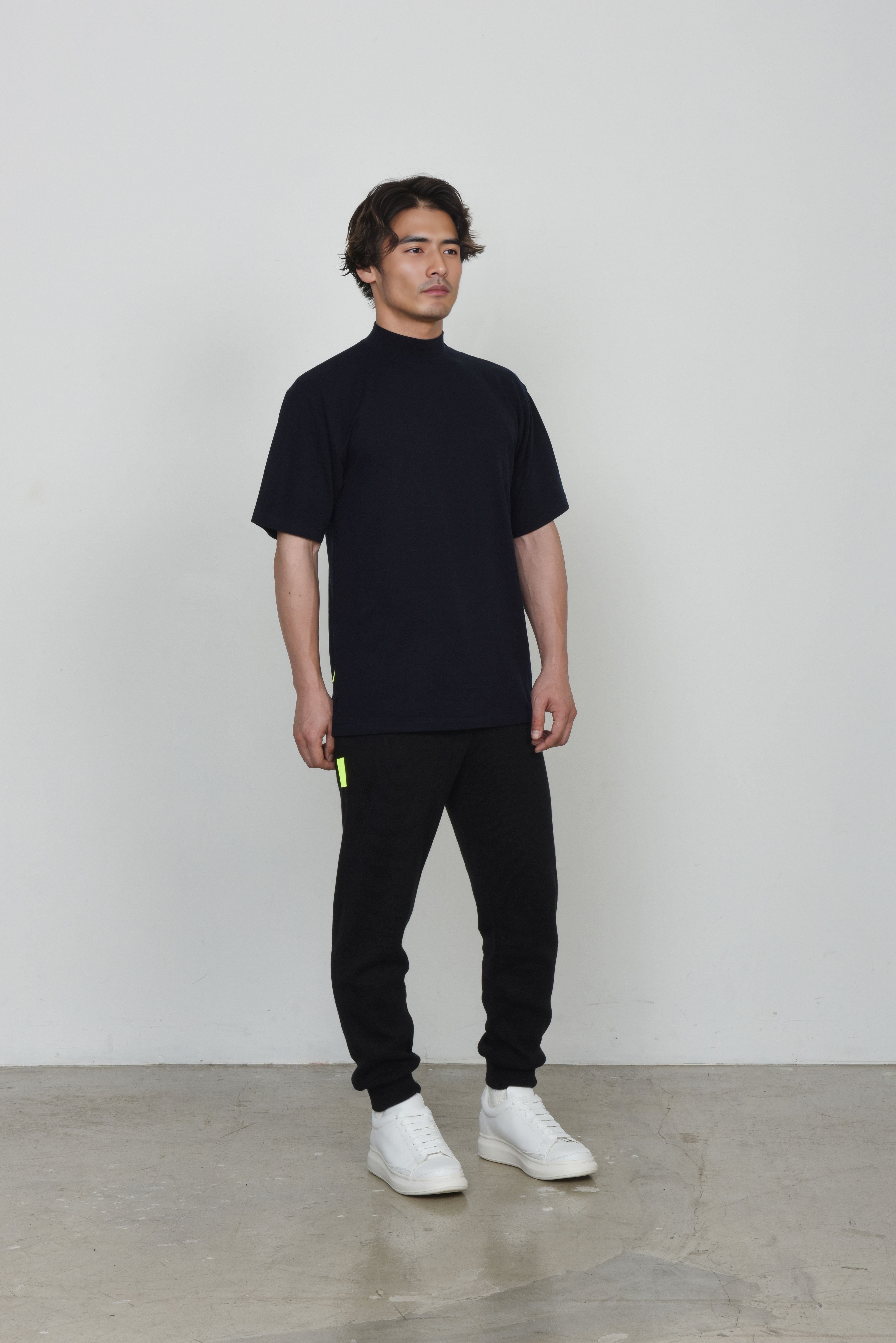 MOCK NECK S/S D.NAVY | lolo