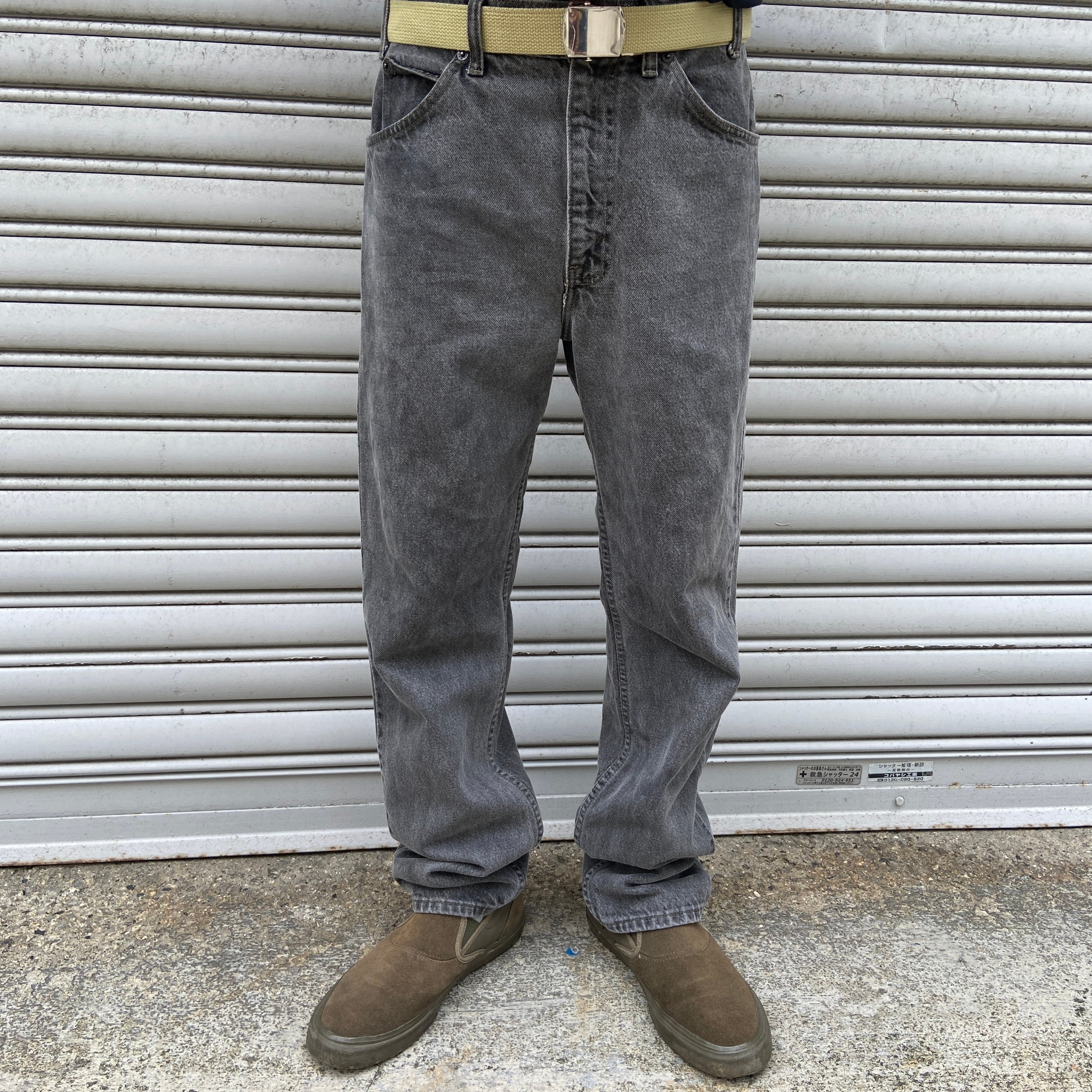 送料無料 90s USA製 Levi's 505 先染めブラックデニムパンツ 送料無料 90s USA製 Levi's 505 先染めブラックデニムパンツ