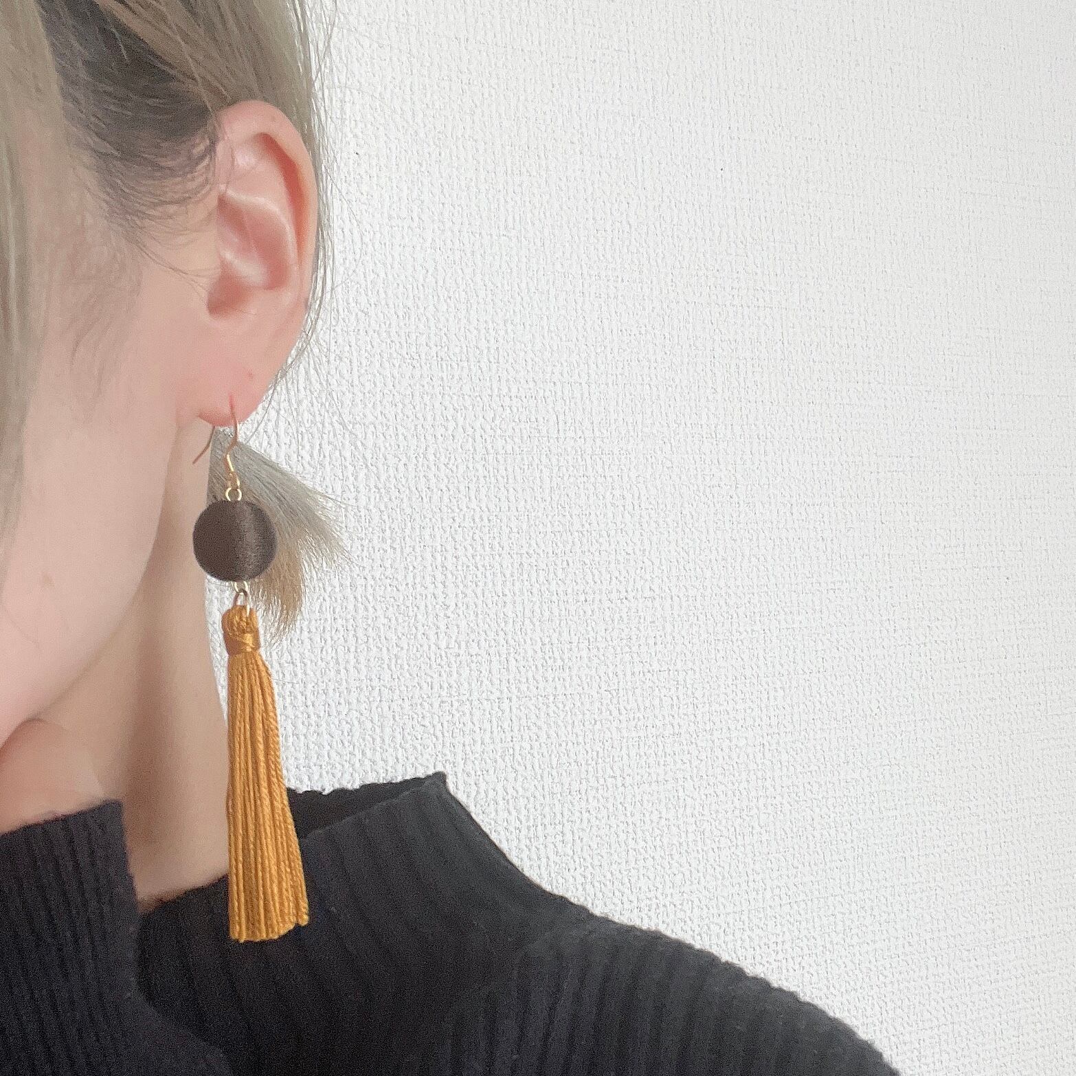 brown&dullorange- Bonbonタッセルピアス【イヤリング交換可 