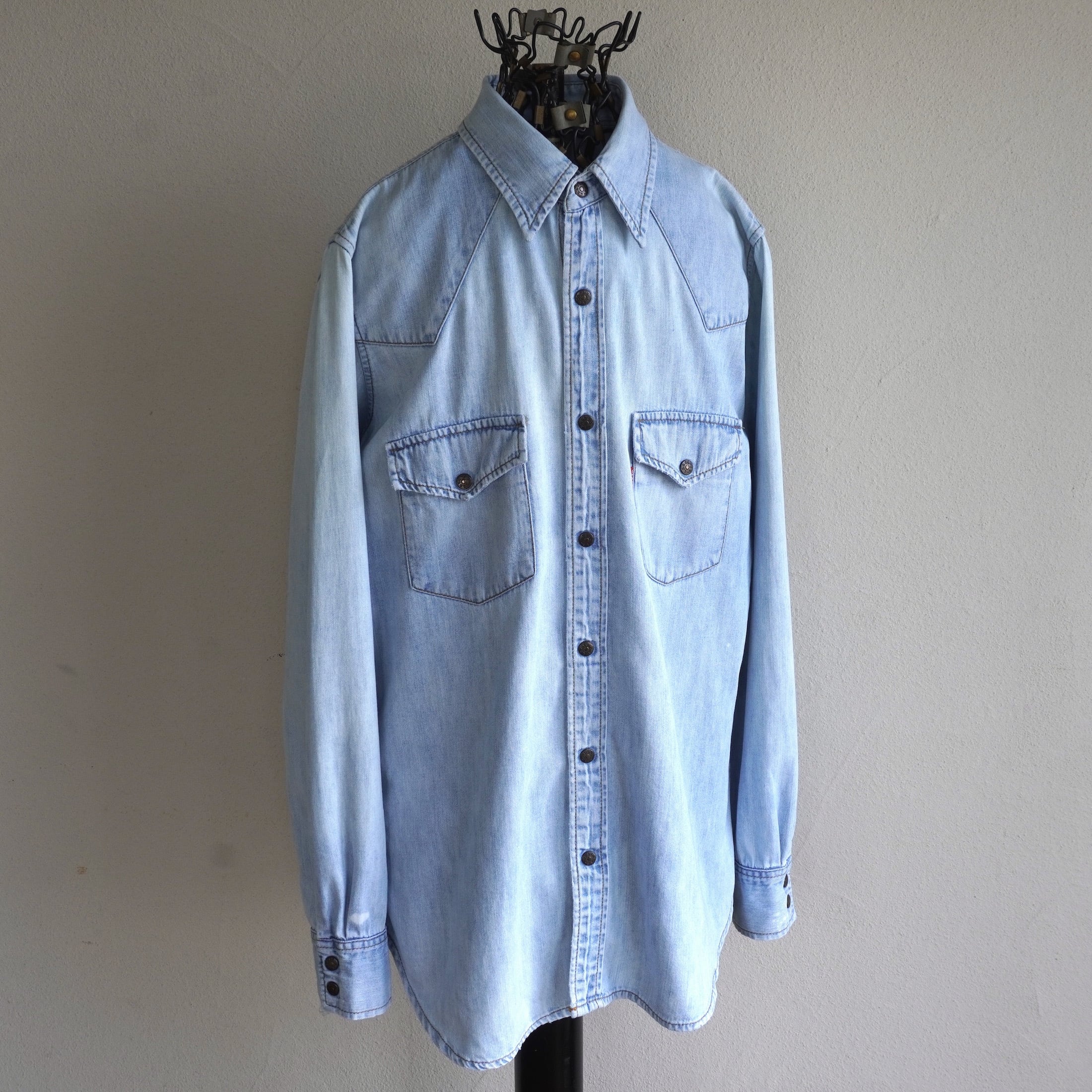 1990's [Levi's] L/S デニムウエスタンシャツ アイスブルー 表記