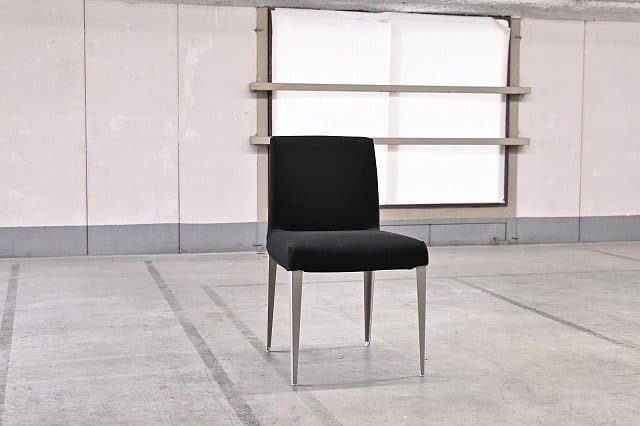 B&B Italia 13万 Maxalto/マクサルト「MELANDRA/メランドラ」ダイニングチェア スチール リビング アームレス 椅子 ファブリック モダン【中古家具/中古インテリア/USED家具ユーズド家具/リサイクル】