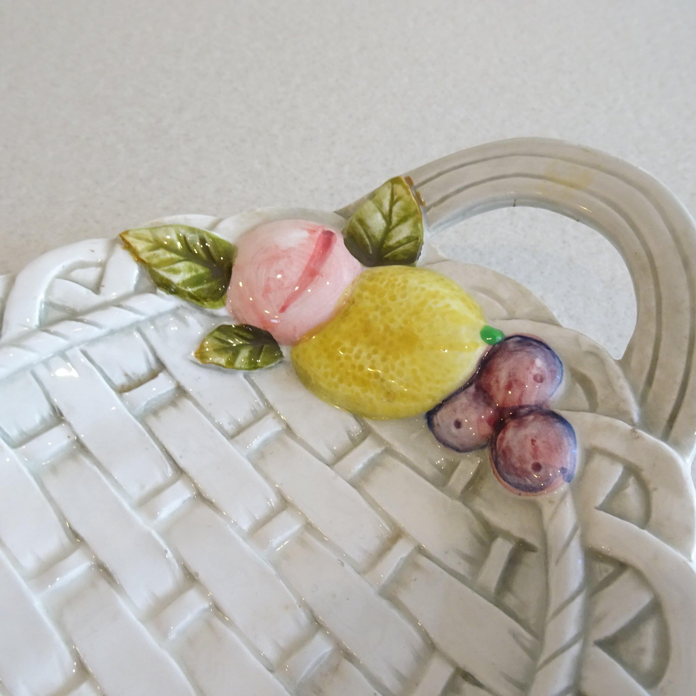 グジェリ焼き　フルーツバスケット　ハンドペイント グジェリ焼き フルーツバスケット ハンドペイント - メルカリ