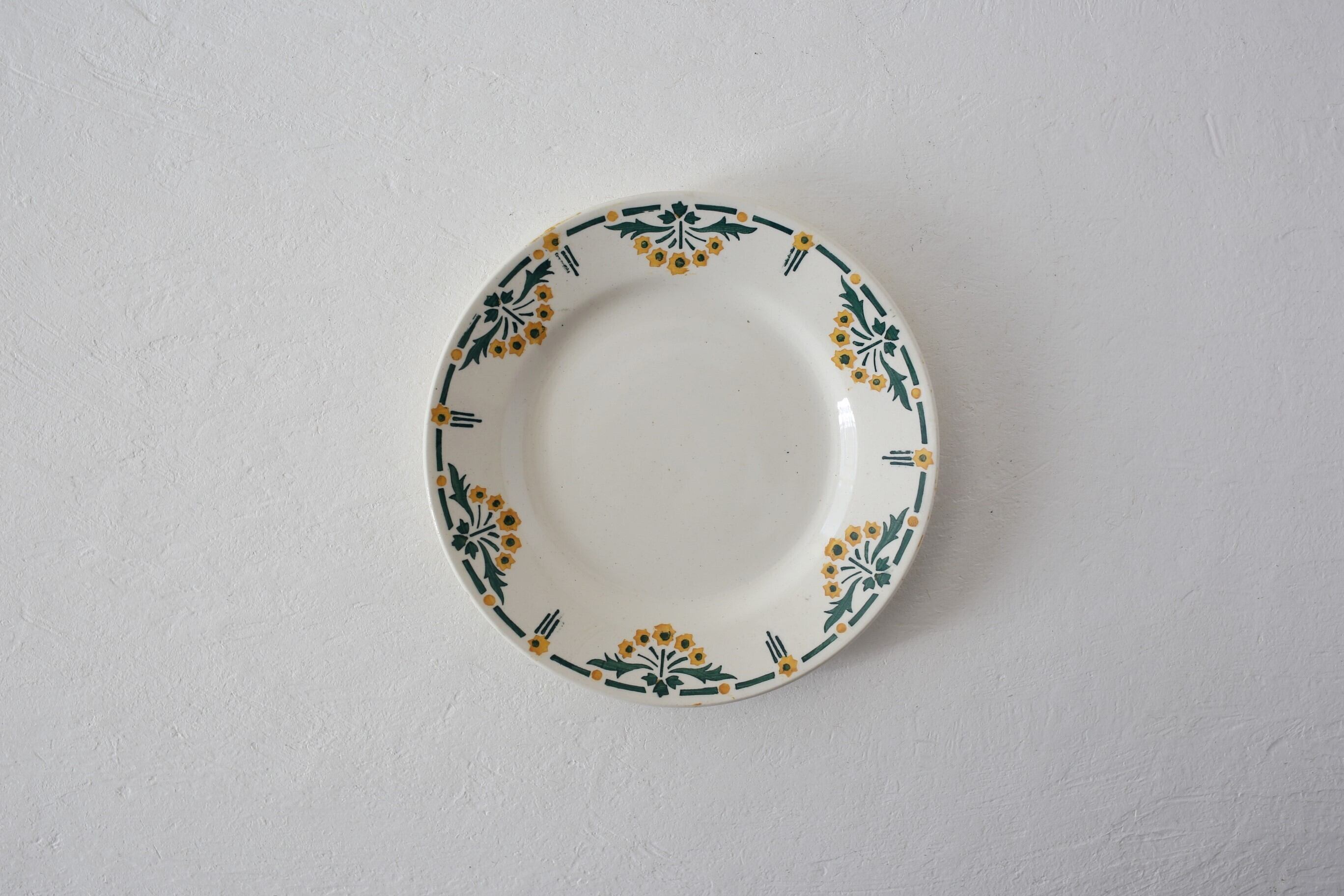 フランス アンティーク Choisy le Roi ショワジールロワ タンポポ柄 デザート皿 N-03548d