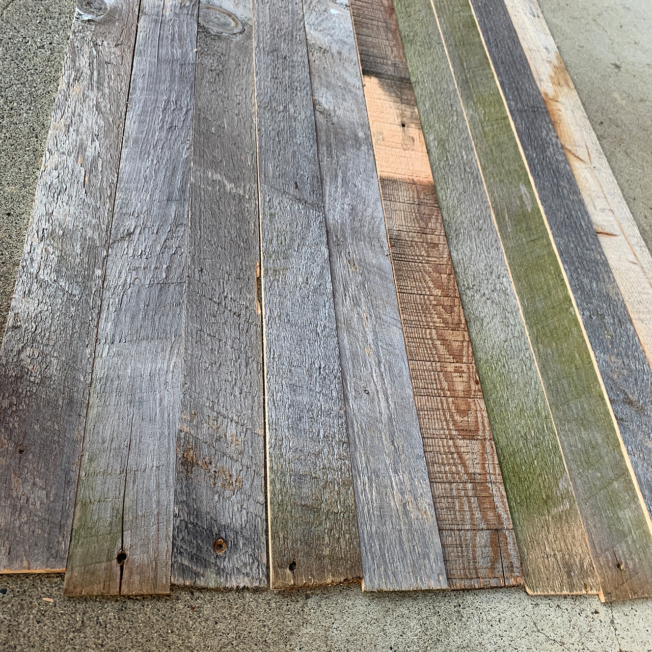 Cut Offs Barn Wood Panel L1200mm 10pcs