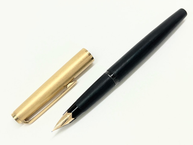 '70s　モンブラン ２２４　MONTBLANC 224　（極細字）　14K　　　　　02993