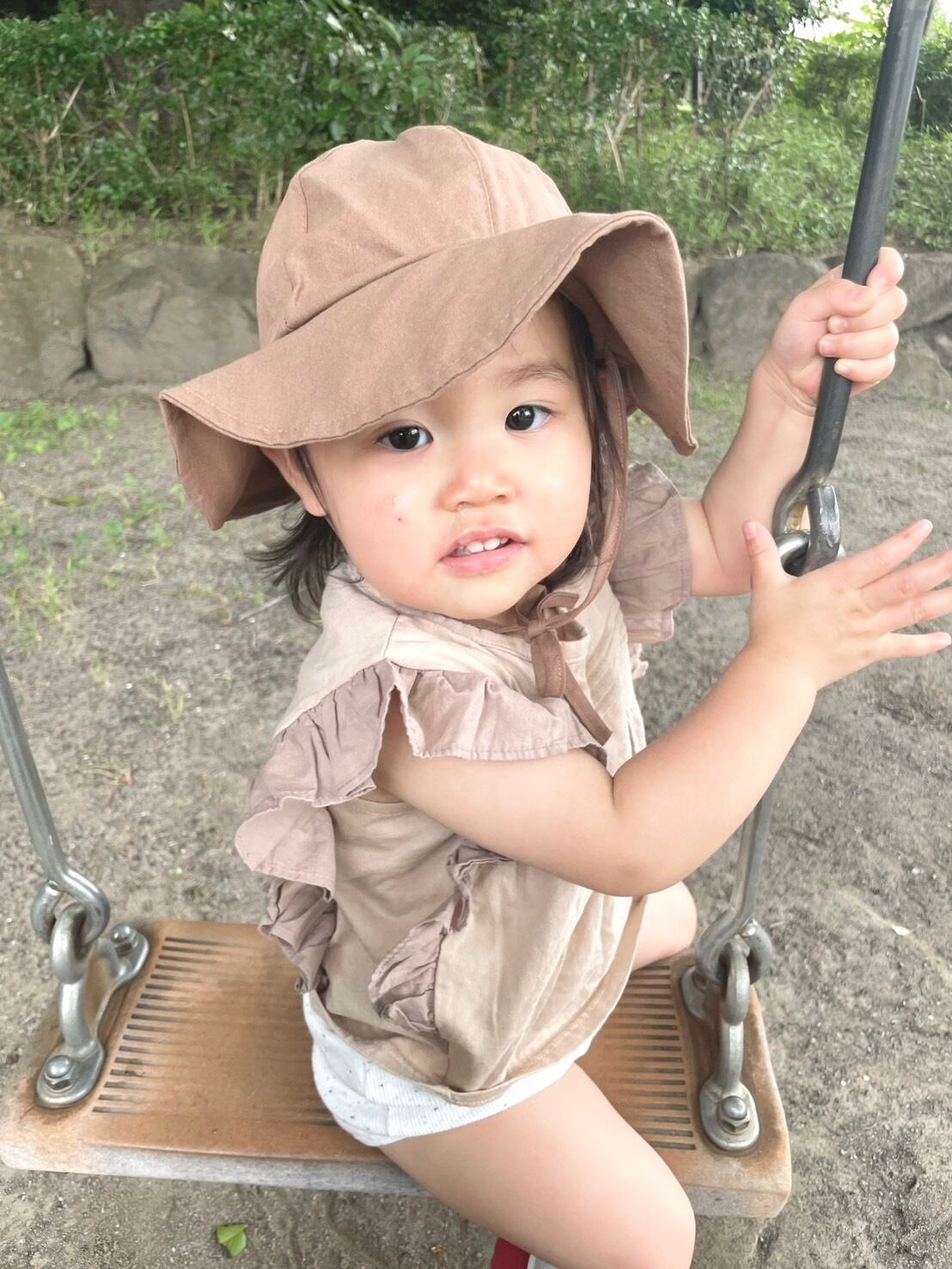 【即納】La camel bebe/ oreo suits