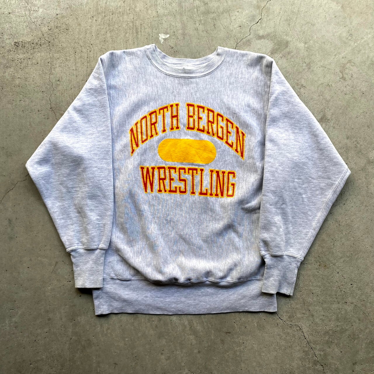 90年代 チャンピオン 刺繍タグ リバースウィーブ メンズL 古着 USA製 NORTH BERGEN WRESTLING Champion  REVERSE WEAVE 90S ビンテージ ヴィンテージ カレッジプリントスウェット トレーナー ライトグレー アーチ三段プリント オートミール  ...