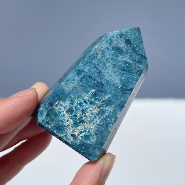 ブルーアパタイト タワー型13◇Blue apatite ◇ 天然石・鉱物・パワーストーン