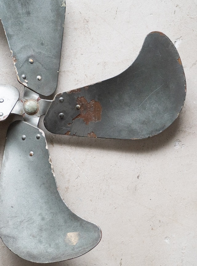 unknown 1980s Fan blade