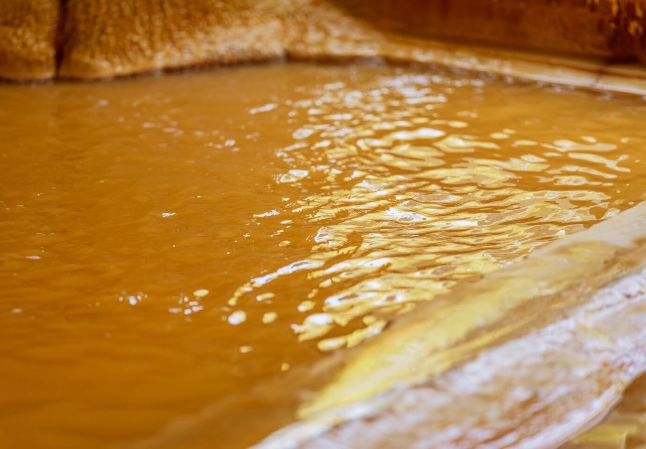 関西最強の炭酸泉「花山温泉」から誕生｜健康増進・美肌の湯ギフトセット〈源泉×炭酸タブレット×化粧水〉