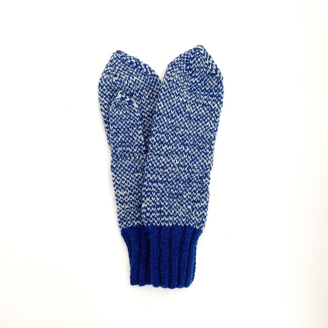 伝統的バルトの手編みミトン（青B）