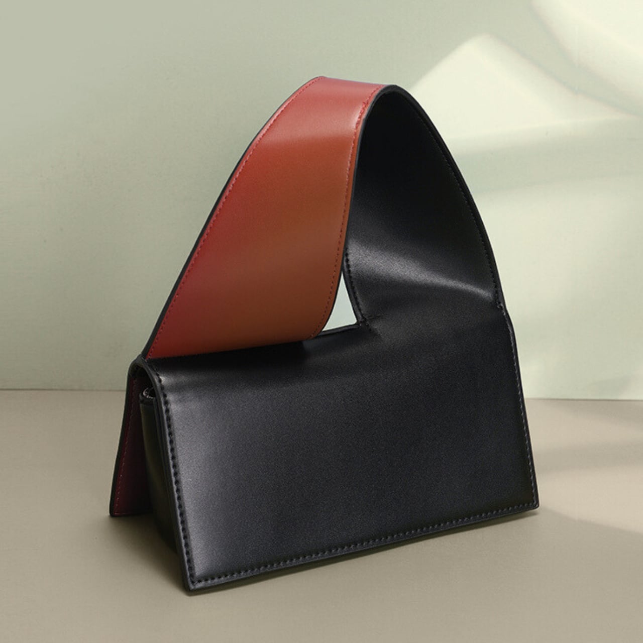 Bicolor Geometric Design Handbag L00441