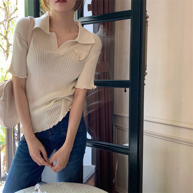 スタンダードカラーセーター Tシャツ サマー薄手ショートスリムトップス レトロ 夏物 ブラックストロベリース49529803510