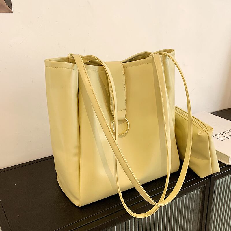 レッド トートバッグ Tiancai_Wing_Bag38643356208