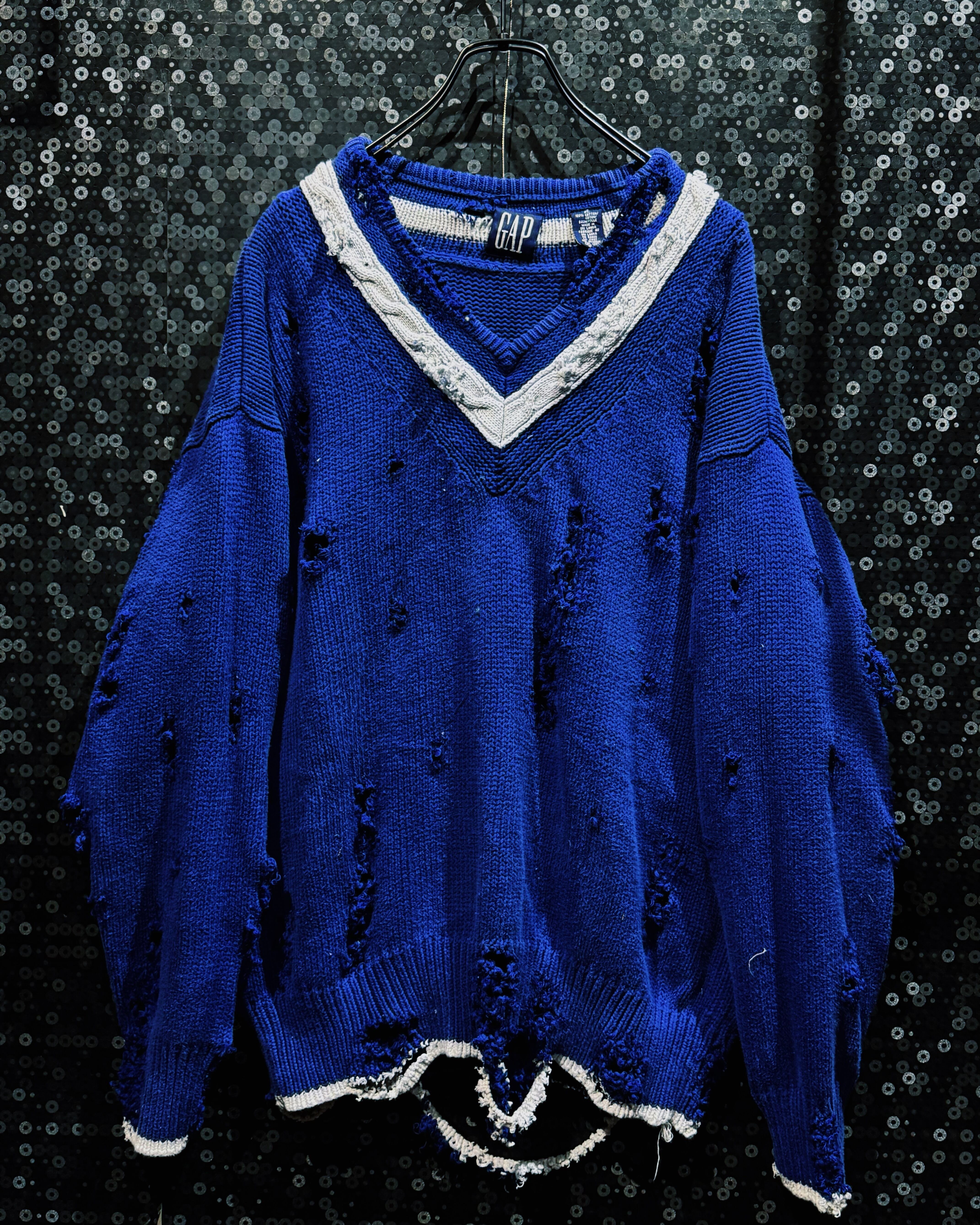 【ÆIEM】original “re:make” boro “GAP” royal blue V-neck damaged knit sweater