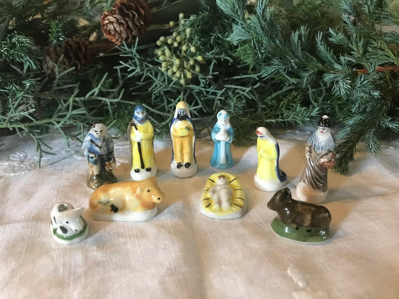 ガレットデロワ用 ヴィンテージ フェーブ Crèche フランス 【C-91A