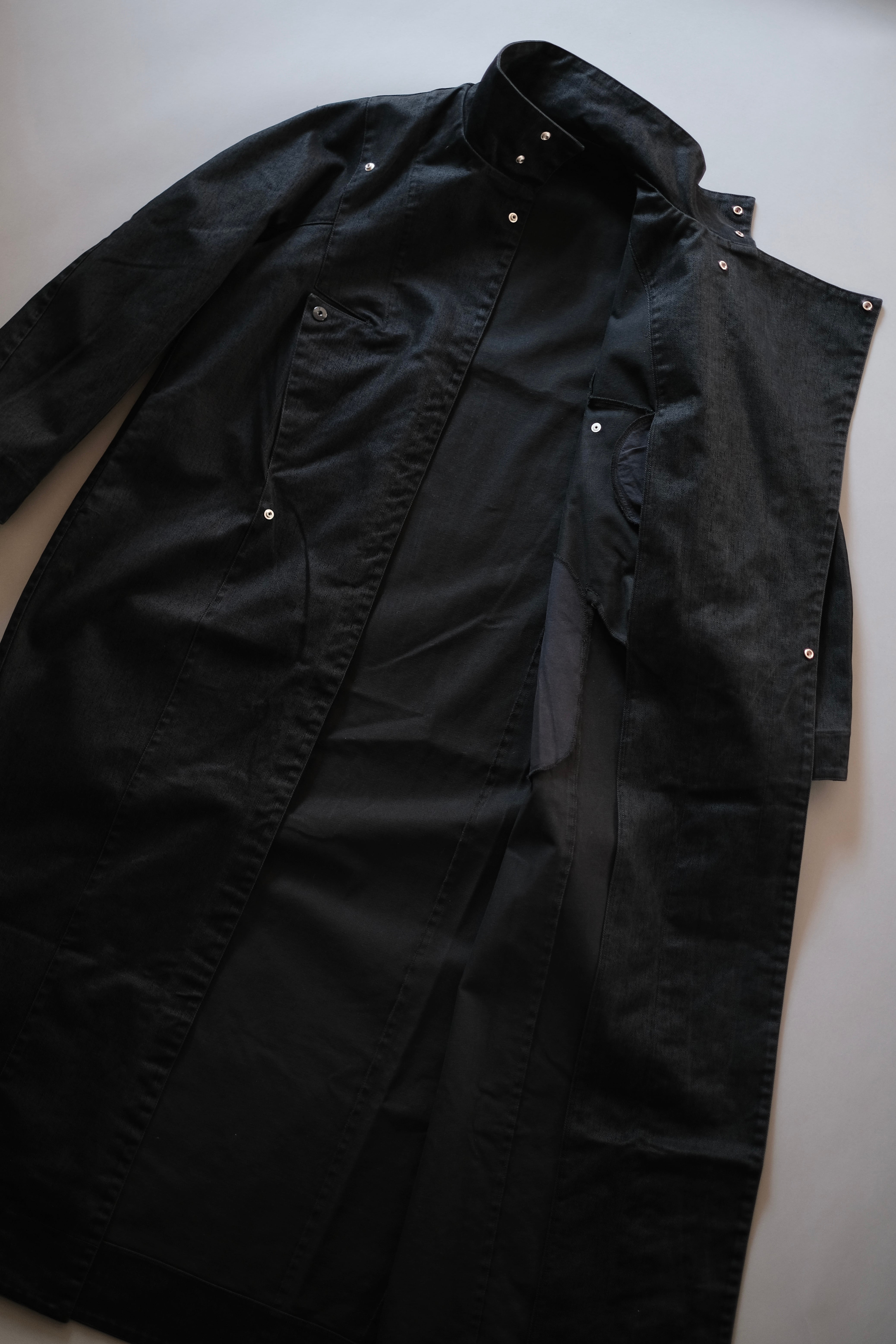 OMAR AFRIDI / PINA WRAPPED COAT | LIVING