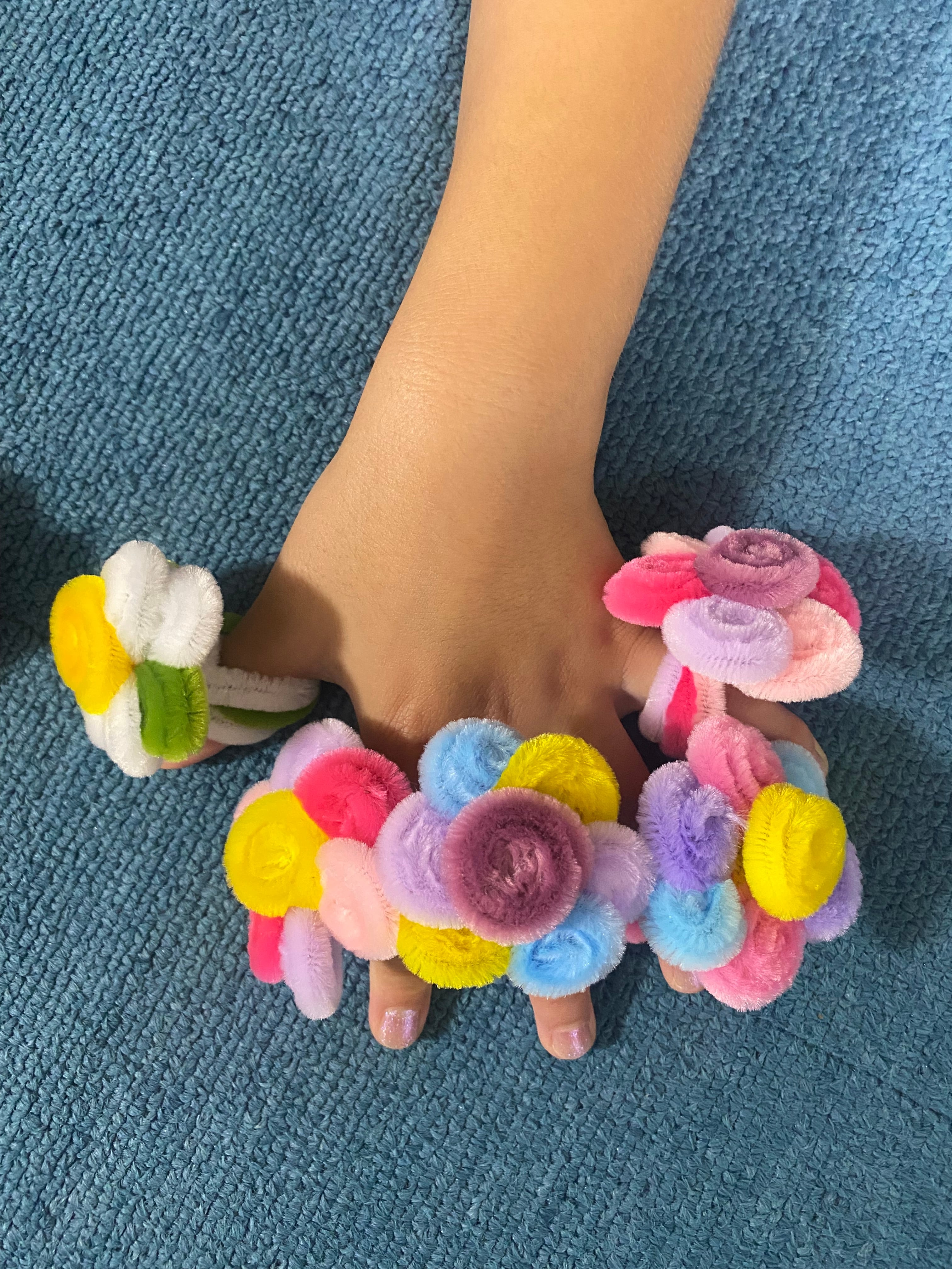 モール素材の花リング